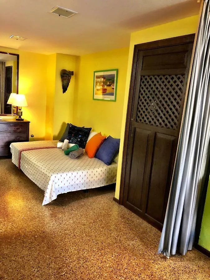Apartman Nogalera 110 City Central 3 Seasonal Pools With Bar Torremolinos