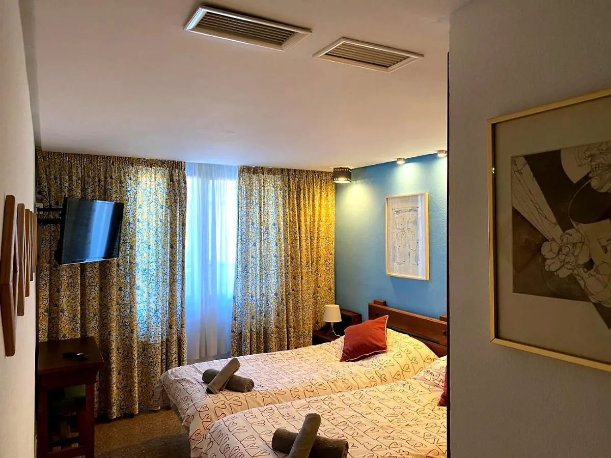 Apartment Nogalera 110 City Central 3 Seasonal Pools With Bar Torremolinos Spain